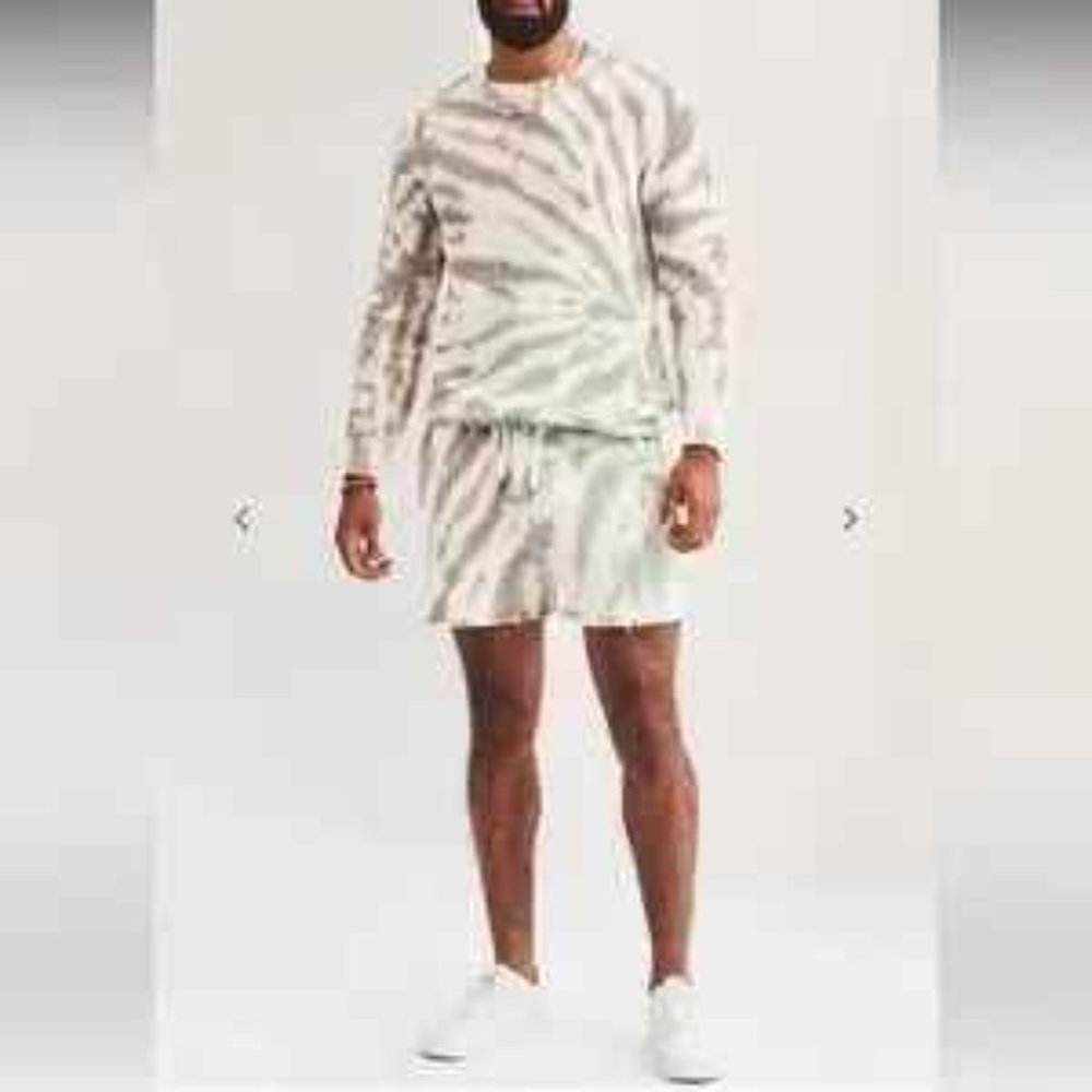 NWT: SER.O.YA LEO KNIT SWEATER Unisex..Size XL - Picture 2 of 10